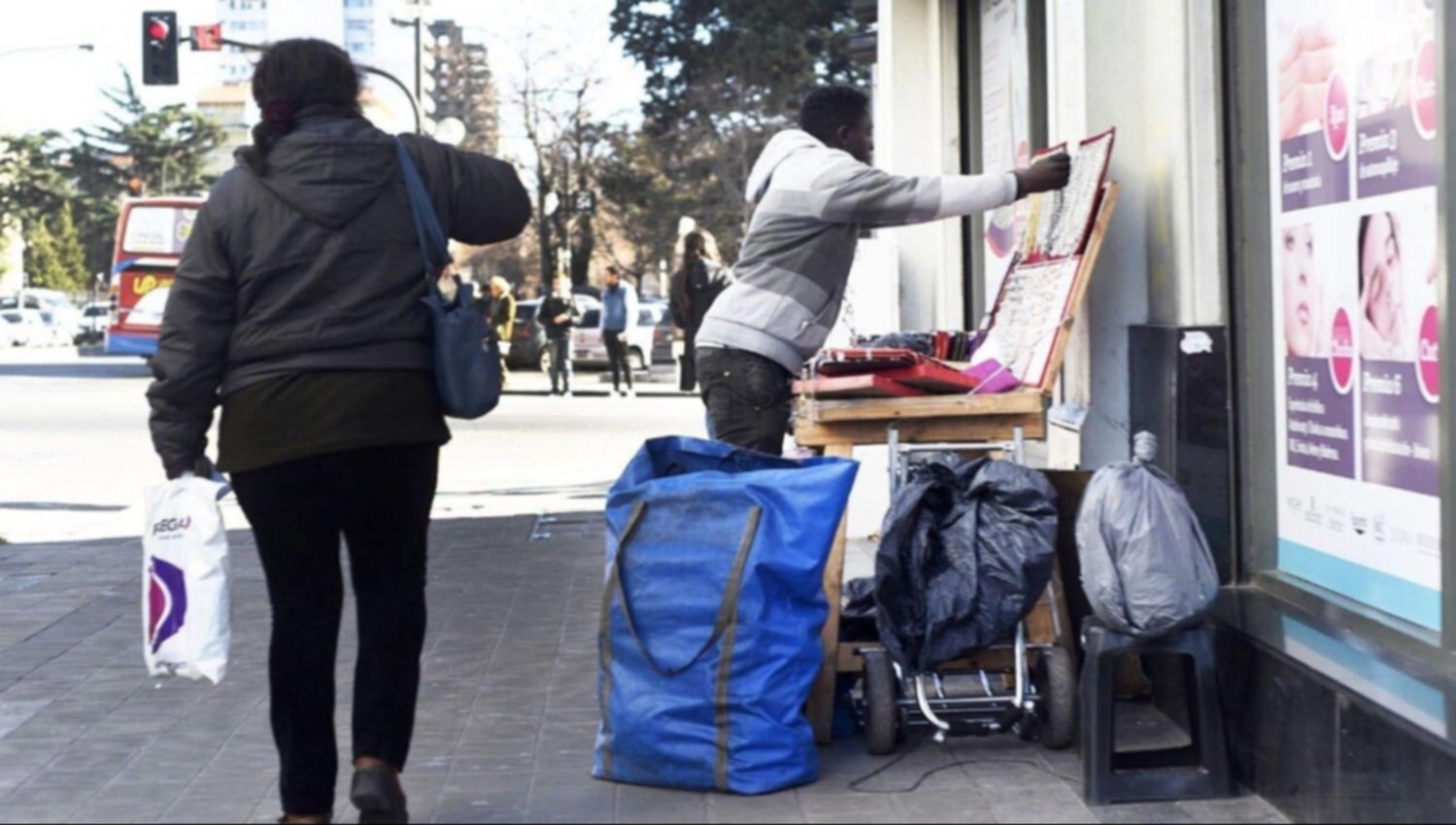 venta callejera ilegal- la plata